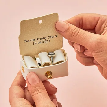 Кутия за годежни пръстени за сделки ръце и сърца, за опаковане на Подаръци Кожена кутия за пръстени за декорация на партита Кутия за съхранение на бижута пръстени