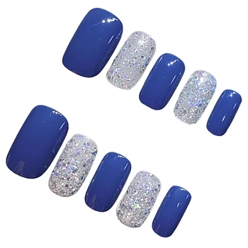 Тъмно сини режийни ноктите с лъскави пайети Уникален модерен цвят за подчертаване на нежни ръце